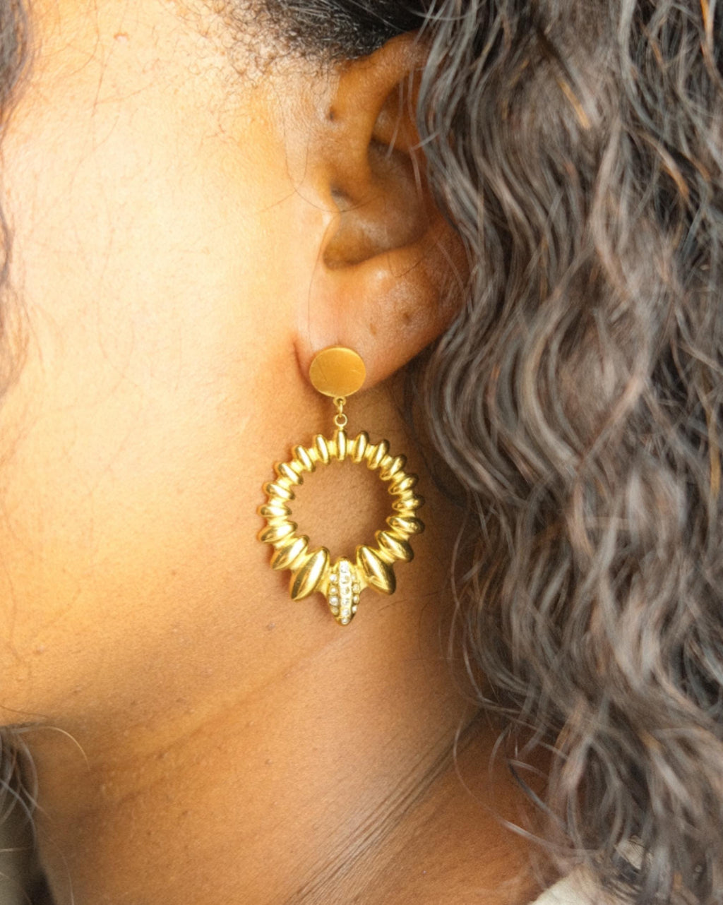 Zoe earring