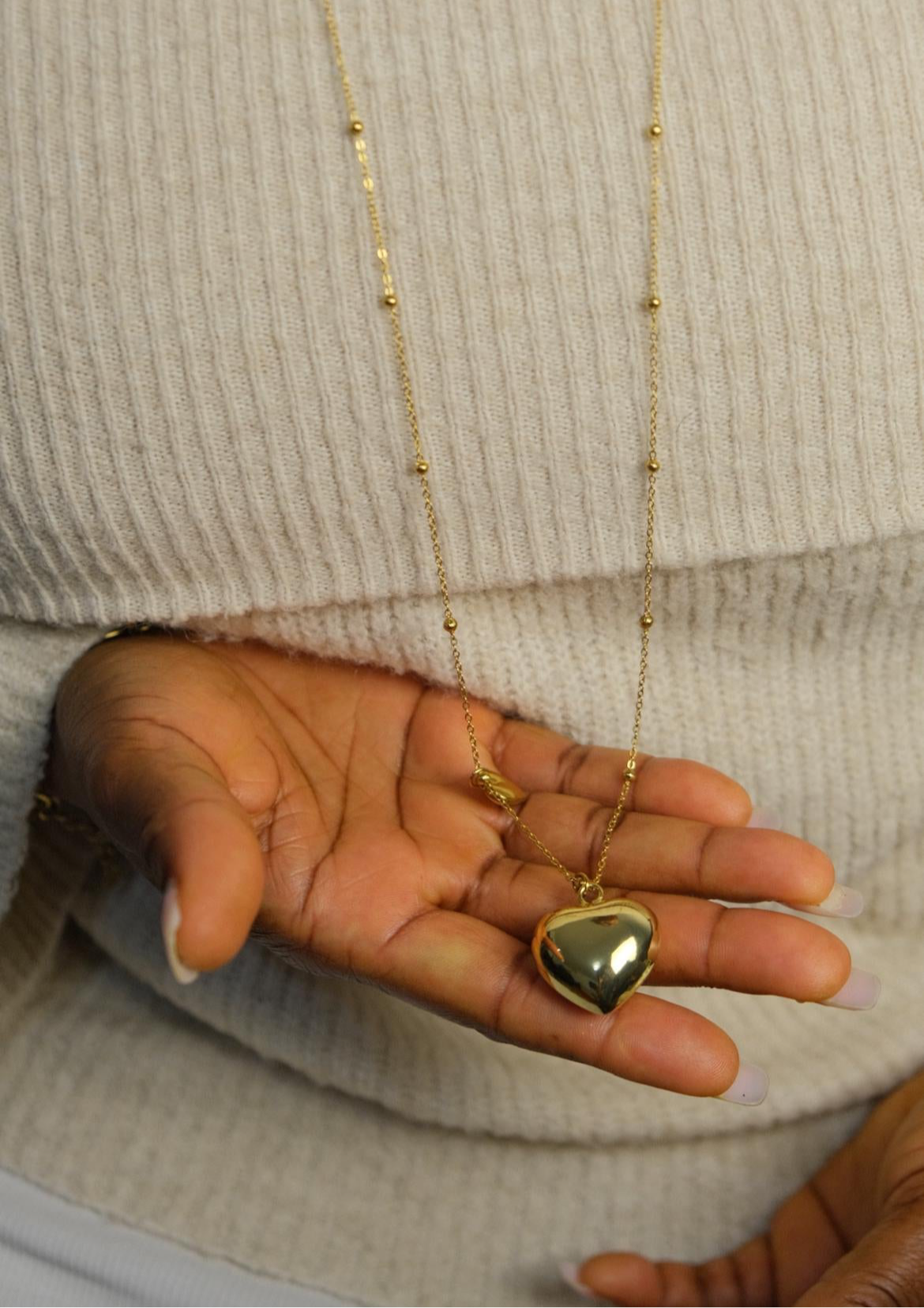 Collier Elia