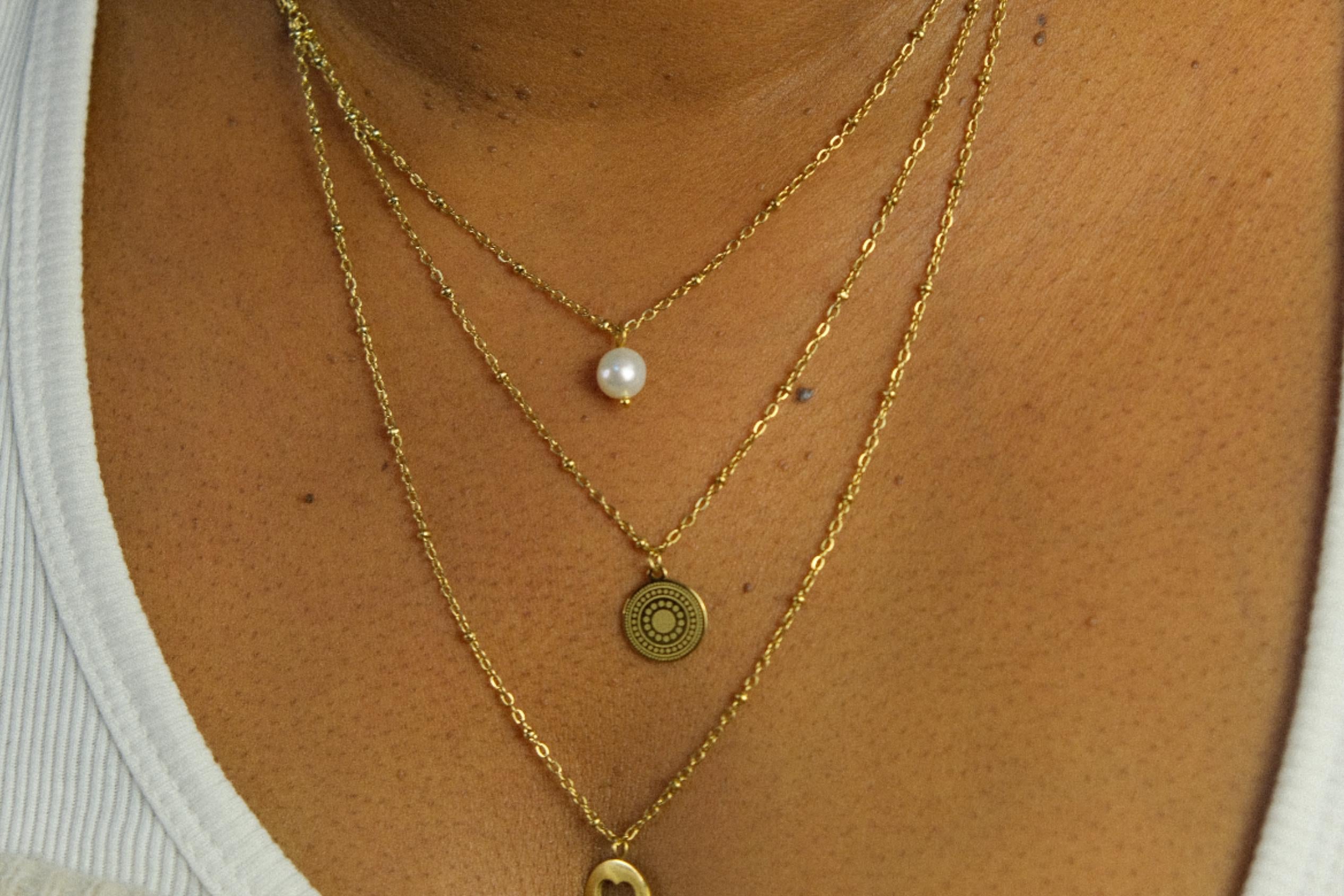Collier Larissa