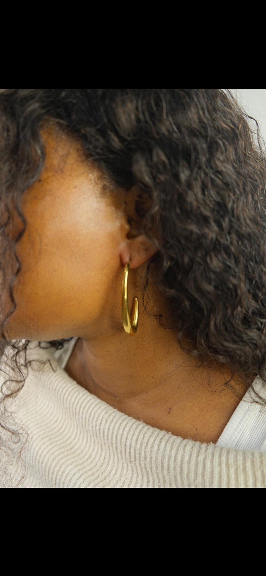 Creole earring