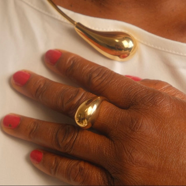 Parure « Goutte d’Or » – Collier, Bracelet & Bague
