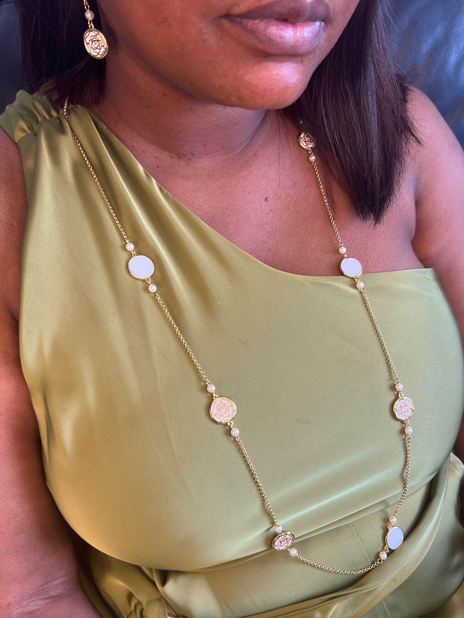 Ensemble Boucle d'oreille + sautoir Clara