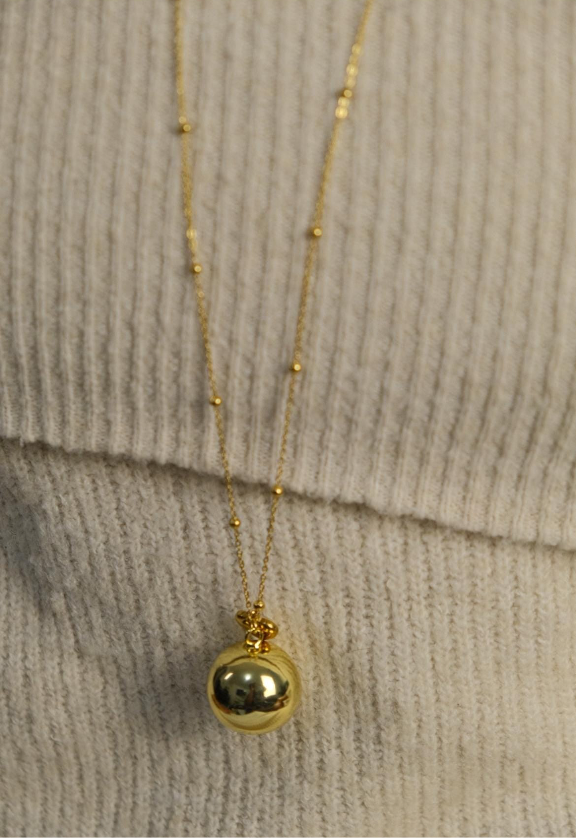Collier Elia