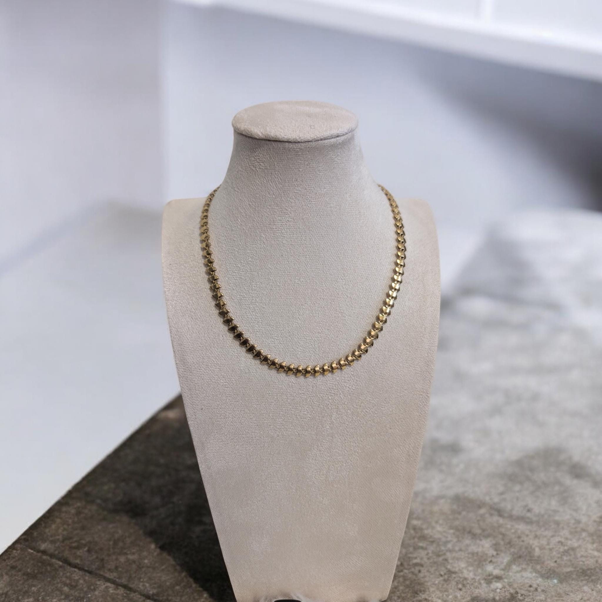 Collier Carla