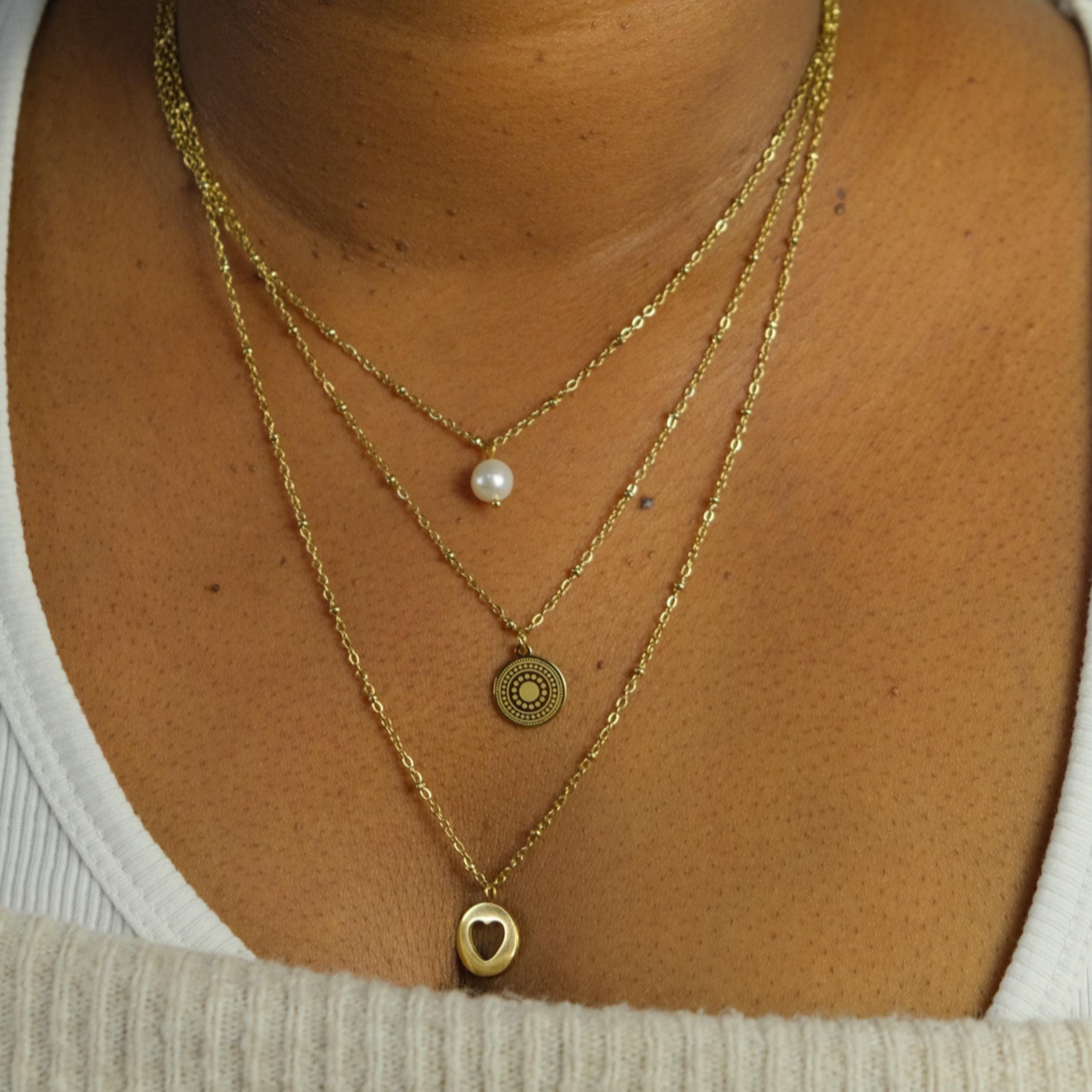 Collier Larissa